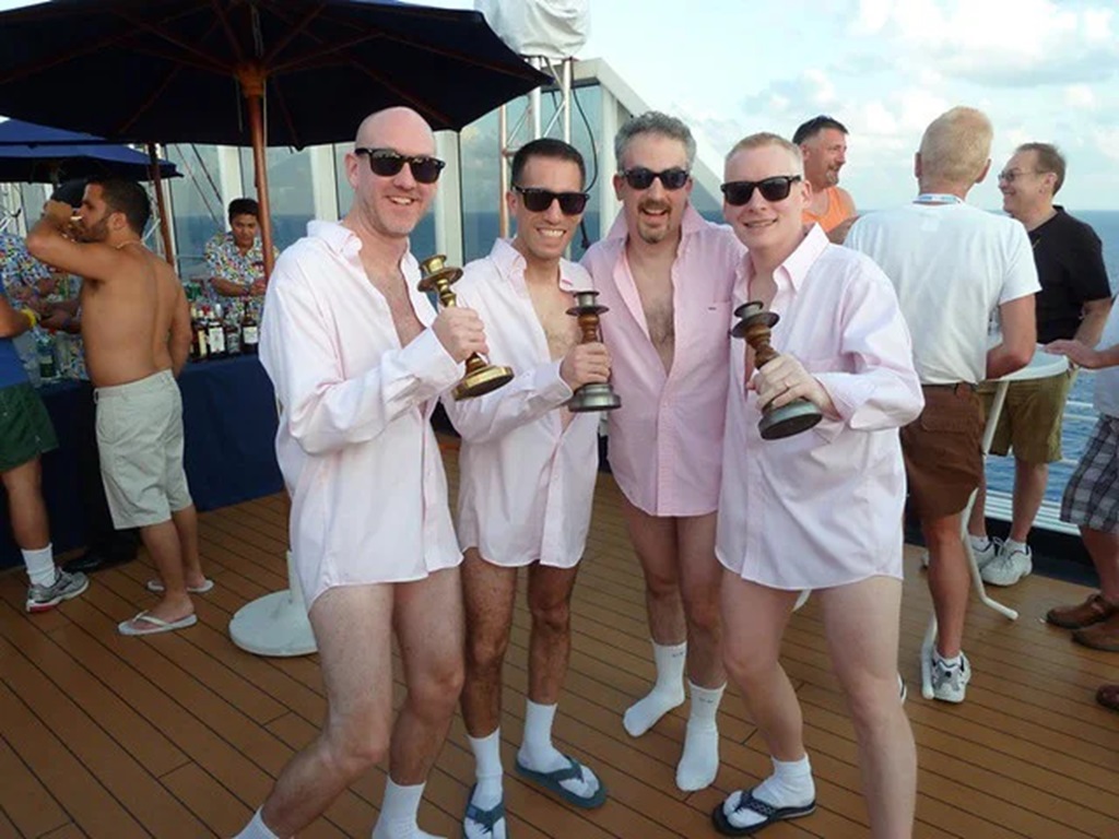 The Origins of Joel Goodsen's Iconic Risky Business Costume